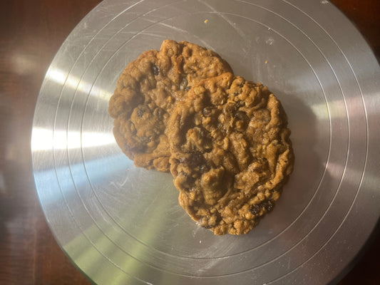 Old Fashion Oatmeal and Raisin Cookie